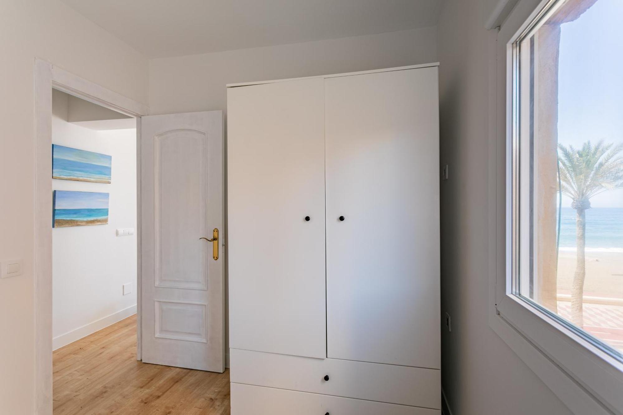 אלמריה Trendyhomes Zapillo Beach - Primera Linea De Playa מראה חיצוני תמונה