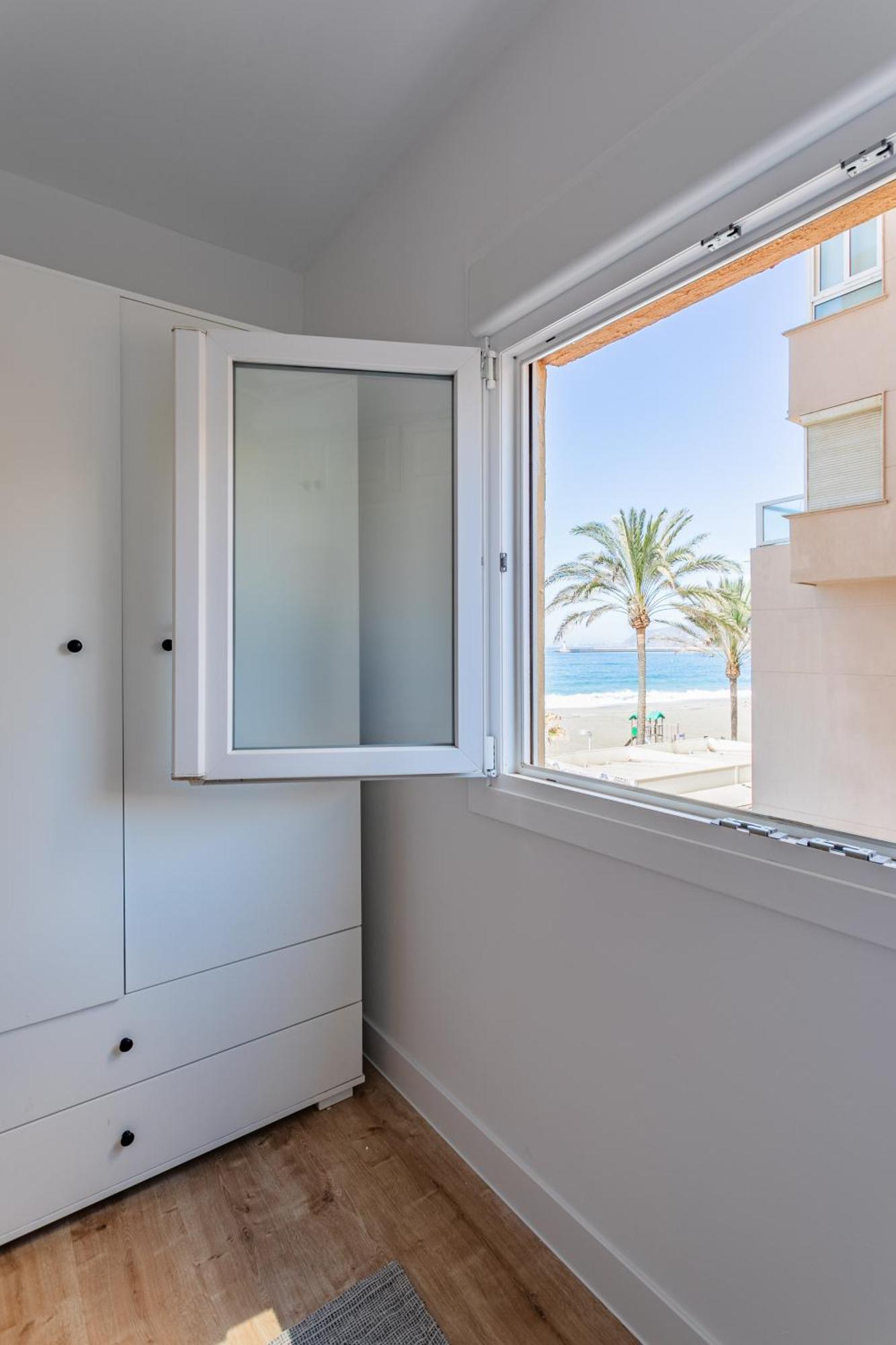 אלמריה Trendyhomes Zapillo Beach - Primera Linea De Playa מראה חיצוני תמונה